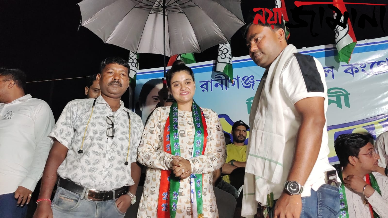 গাজোলে তৃণমূল প্রার্থীর প্রচারে ছোট পর্দার অভিনেত্রী!