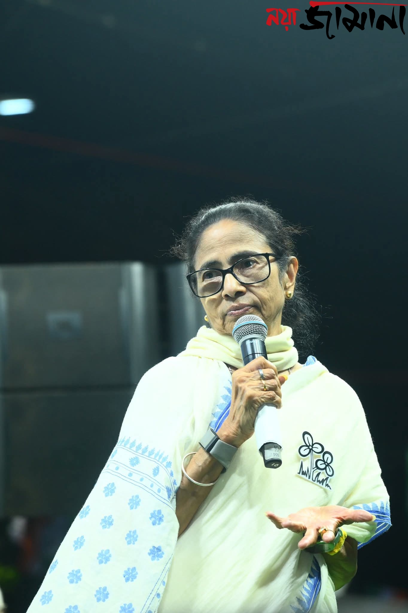 মাঝপথেই সভার ইতি, মমতার নিশানায় বিজেপির ‘অসভ্যতা’