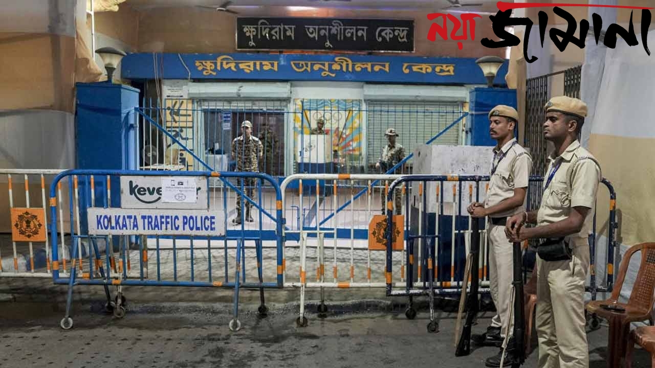 কমল গণনাকেন্দ্র, ‘কড়াকড়ি’ কিউআর কোডে