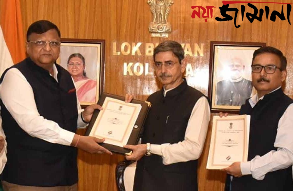 লোকভবনে গেজেট নোটিফিকেশন জমা দিলেন মনোজ, রুদ্ধদ্বার বৈঠক