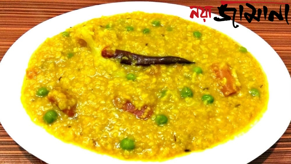 বৃষ্টি এলেই কেন এতো খিচুড়ি খেতে ইচ্ছে করে?