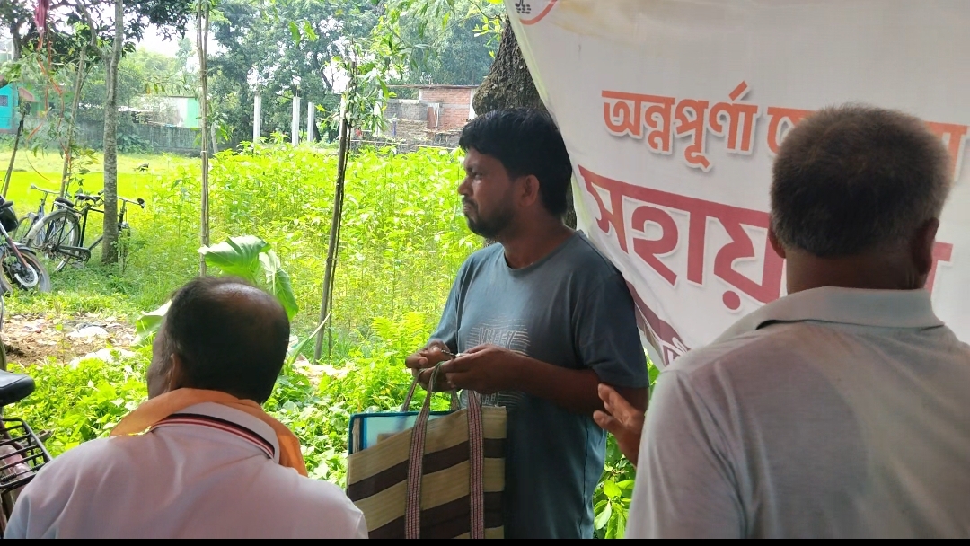জনকল্যাণ শিবিরে এসে টোটো চুরি, রোজগারের সম্বল হারিয়ে সর্বশান্ত চালক!